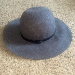 D&Y Black Belted Grey Wool BOHO hat